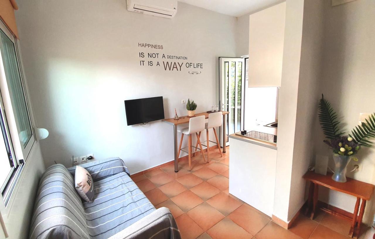 Cozy Seaside Studio In Lemos Vouliagmenis Atena Exterior foto